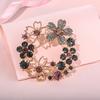 Creative Luxury Flower Brooch Jewelry for Women Men Elegant Rhinestone Exquisite Corsage Badges Classic Brooches Pins