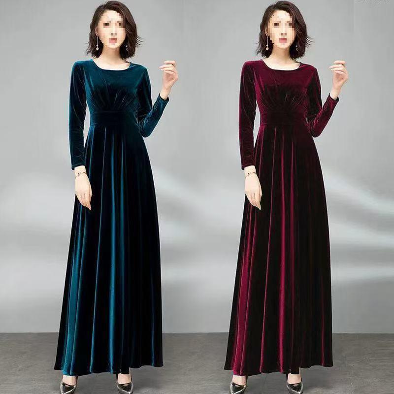 Elegant Autumn/Winter Golden Velvet V-Neck Pleated A-Line Dress with Waist-Cinching and Wide Hem