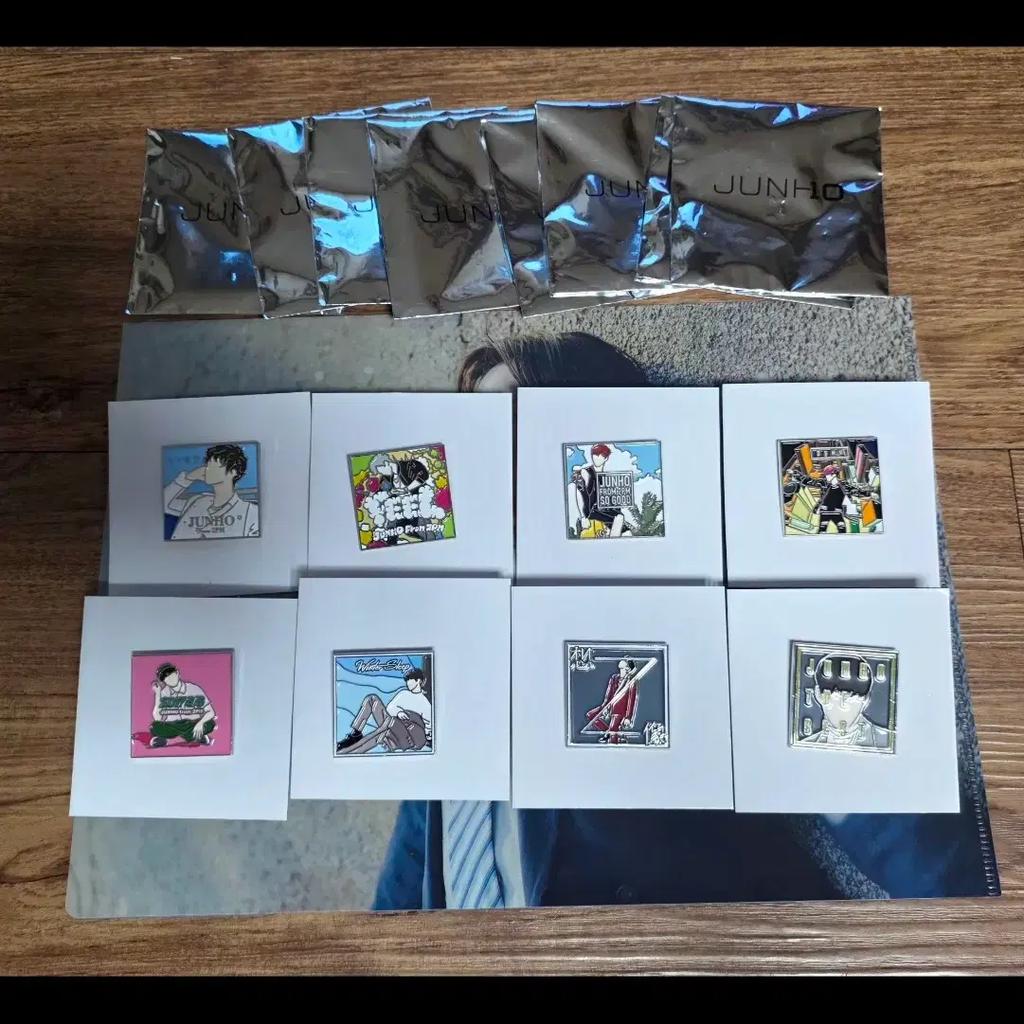 2PM Lee Junho Solo 10th Anniversary Commemorative Badge Dragon Ball Set