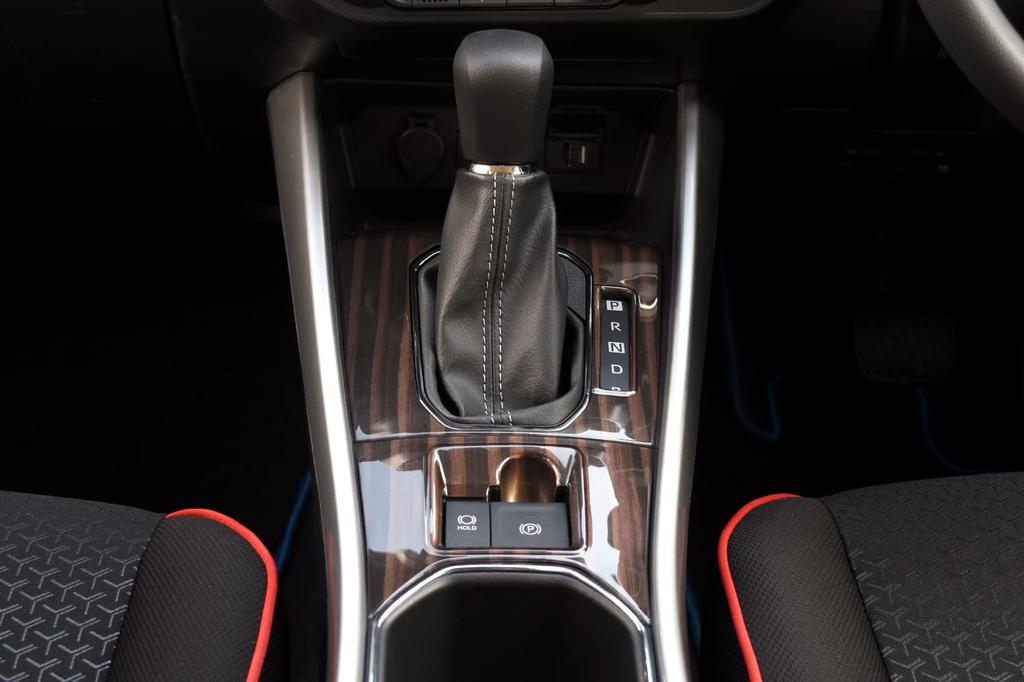 SecondStage Toyota RAIZE 200 Series Shift Ebony for Electric Parking Vehicles Panel, Finish, T592BCW,