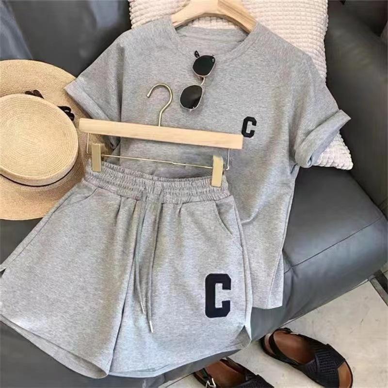 Women's Summer Loose-Fit Set: Short-Sleeve Letter Print T-Shirt + Shorts Casual Sports Two-Piece Set