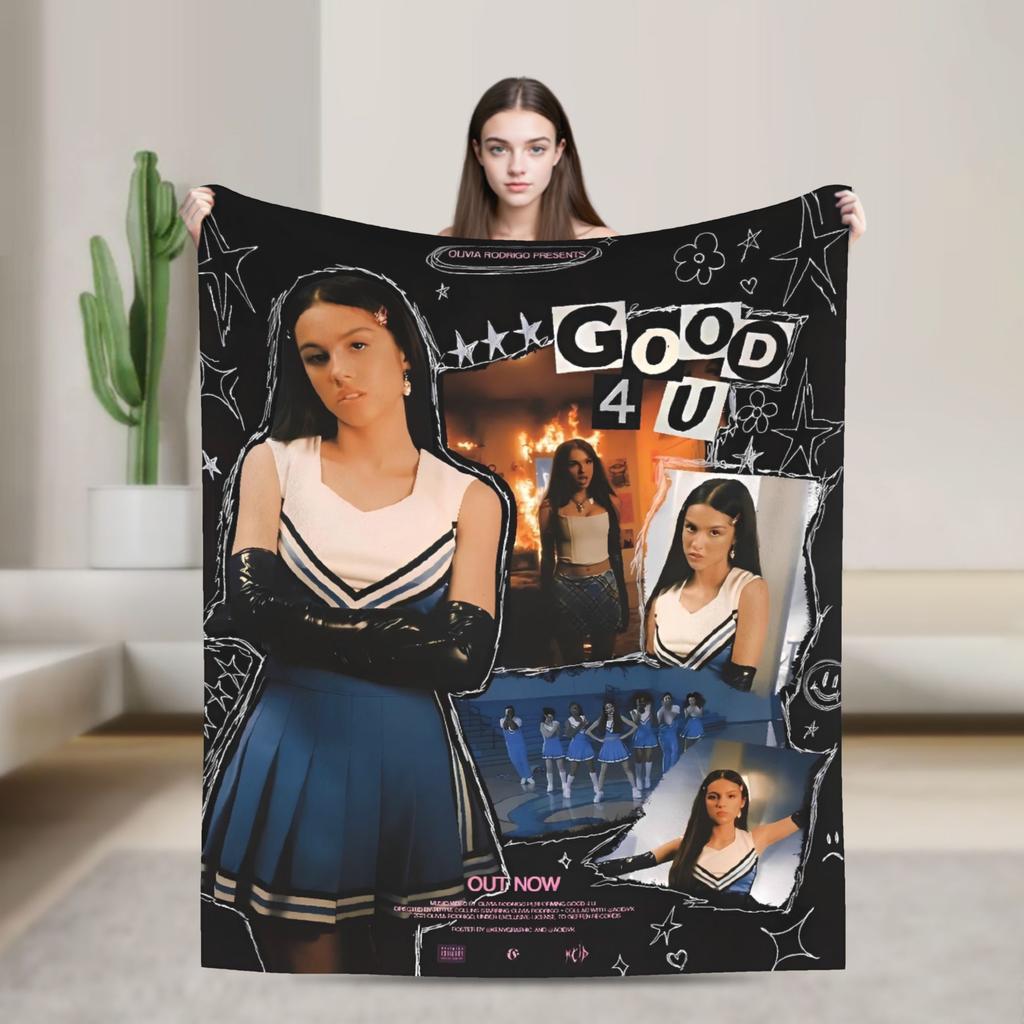 Warm Blanket Camping  Throw Blanket  Flannel Bedspread For Couch Chair Sofa Bed O-Oli-via Vampire  Funny Sofa Bed Cover