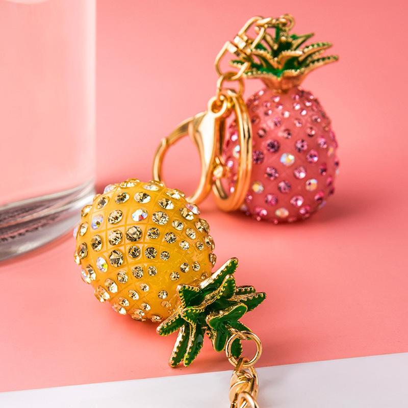 - Creative Set Pineapple Car Women's Bag Metal Pendants Accessories Small Gift Bag Charm