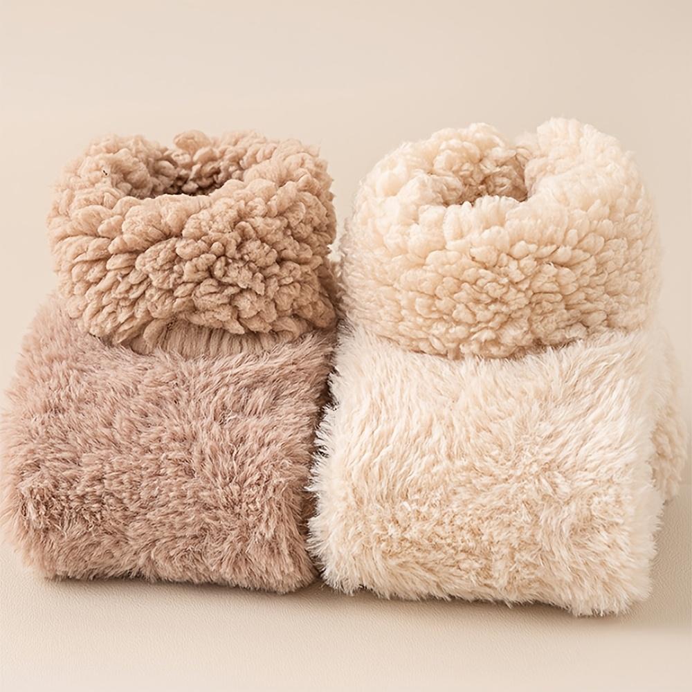 Women's Winter Coral Fleece Wrap-around Heel Socks, Lamb's Plush-lined Thickened Dotted Grip Anti-slip House Socks