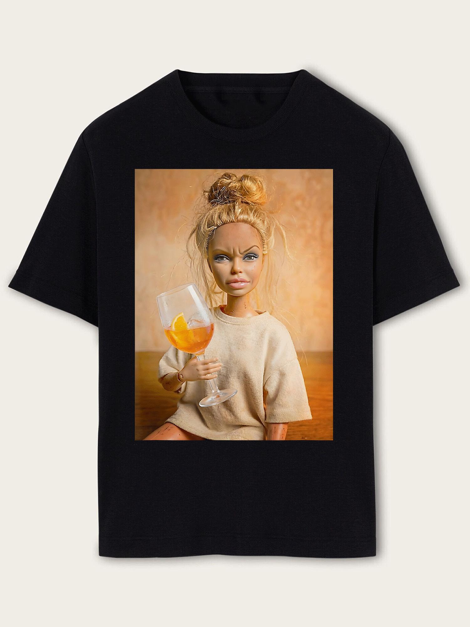 A Humorous Orange T-Shirt Featuring a Repulsed Expression XXXXL