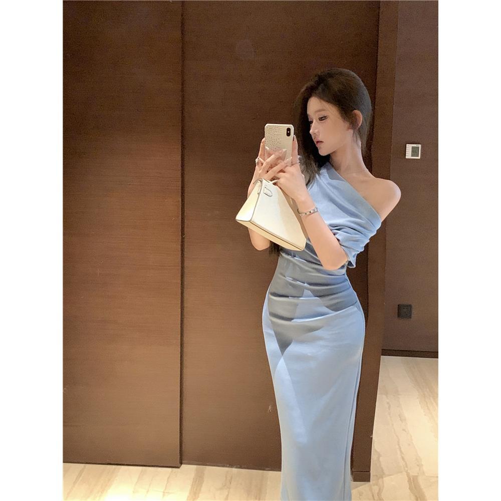 Swinging Collar Slanted Shoulder Open Shoulder Temperament Medium and Long Irregular Waist Temperament Hip-wrapped Pleated Dress Clothing Summer