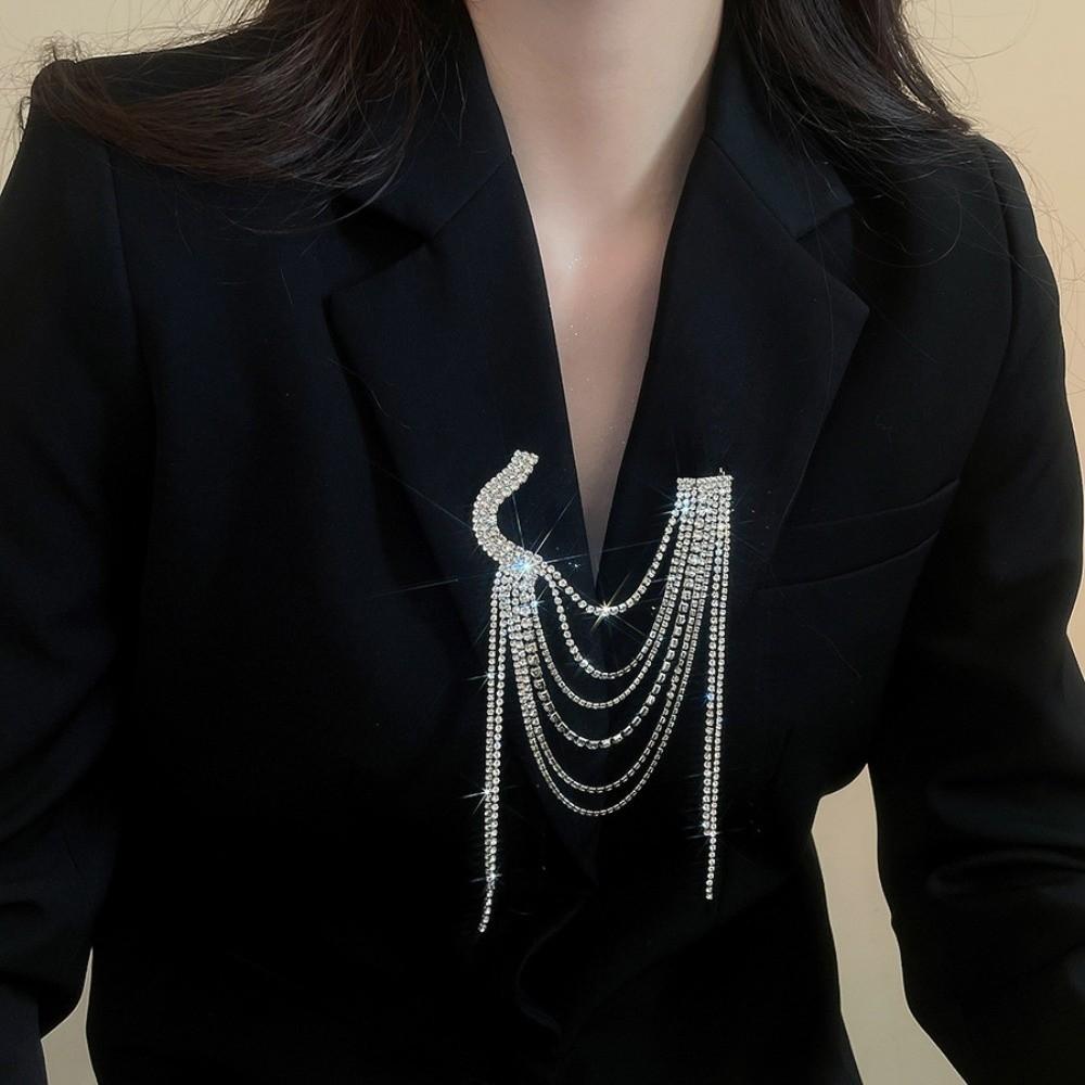 Epaulets Rhinestone Tassel Brooch Multi-layer Fringe Shoulder Mark Jewelry Accessories