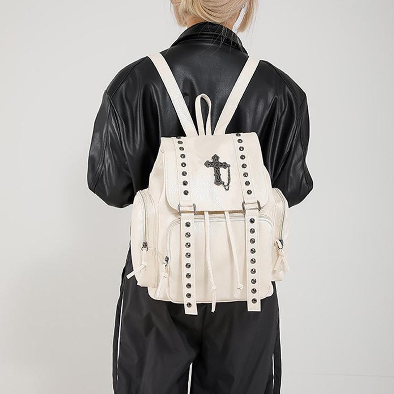 Yogodlns Nieten Rucksack Damen Gothic Punk PU Leder Schultertasche Damen Vintage Rucksäcke College Große Kapazität Schultasche
