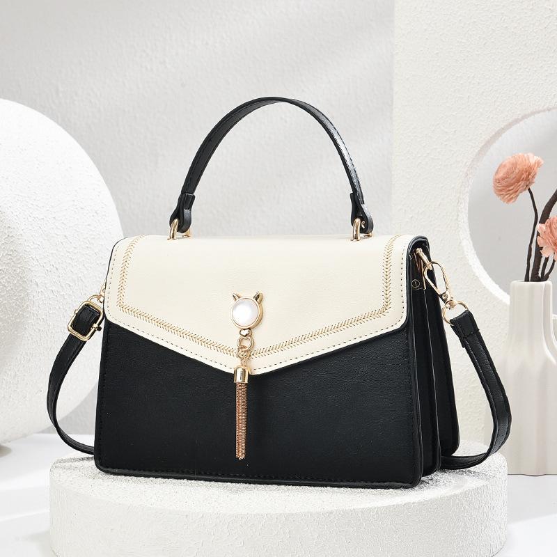 Bag messenger bag women's small square bag 2025 new messenger underarm niche versatile high-end single shoulder women's bag gift