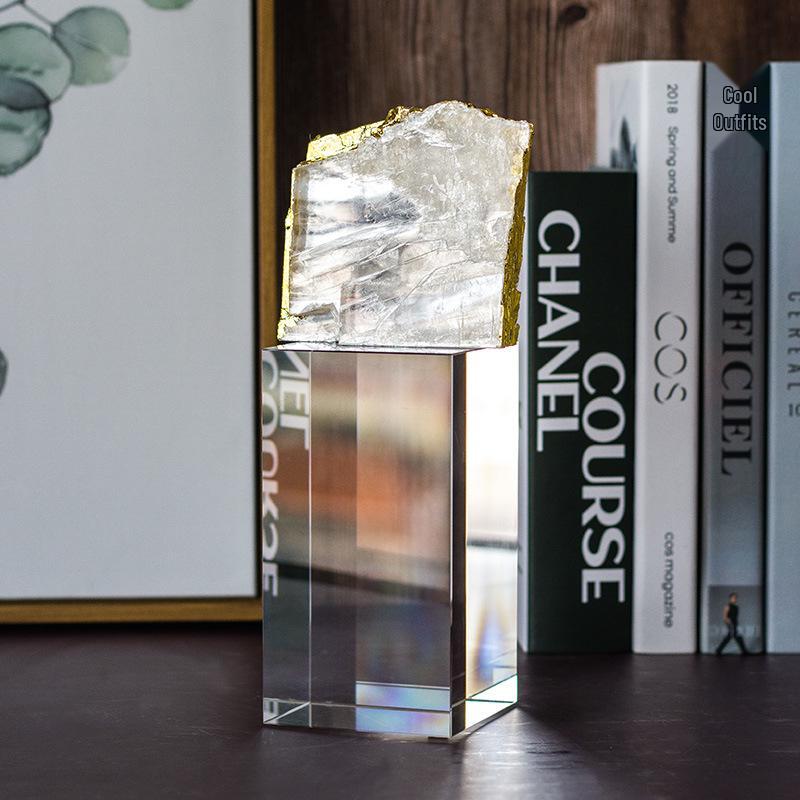 Natural Crystal Stone Ornament with Gold Foil - Bookshelf, TV Cabinet, and Entrance Decor