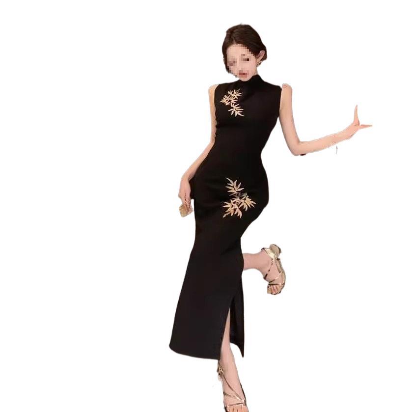 New Chinese national style improved cheongsam temperament celebrity royal sister feeling dress skirt waist slim embroidery hip wrap dress