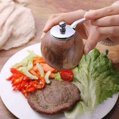Wooden Spherical Pepper Grinder Ceramic Grinding Core Manual Hand Cranked Pepper Grinder Large Capacity Kitchen Equipment