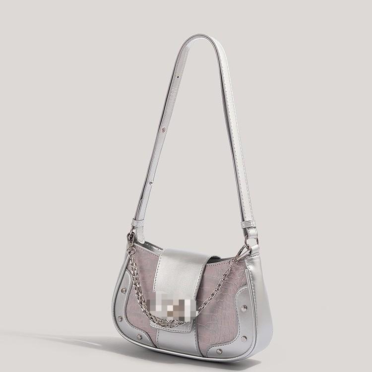 2024 Chic Crocodile Pattern Crossbody Bag - Versatile Shoulder, Handheld, Underarm Bag with Fashionable Chain Detailing for Spicy Style Enthusiasts.