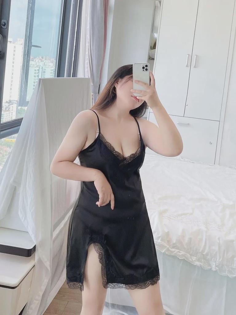 Plus Size Sexy Ice Silk Lace Slit Nightdress Pajamas