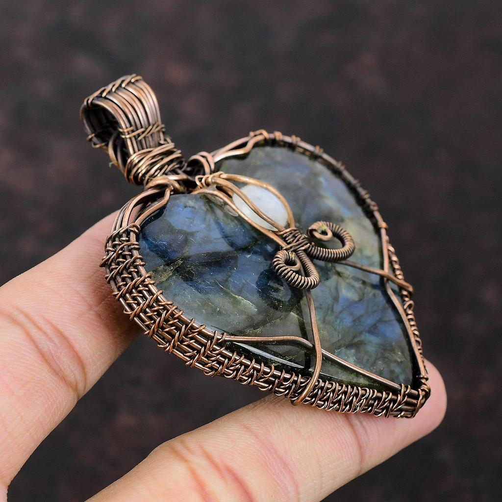 Labradorite Pendant Copper Wire Wrapped Gemstone Pendant Rainbow Moonstone Pendant Handmade Copper Jewelry Gift For Her Heart Design Pendant