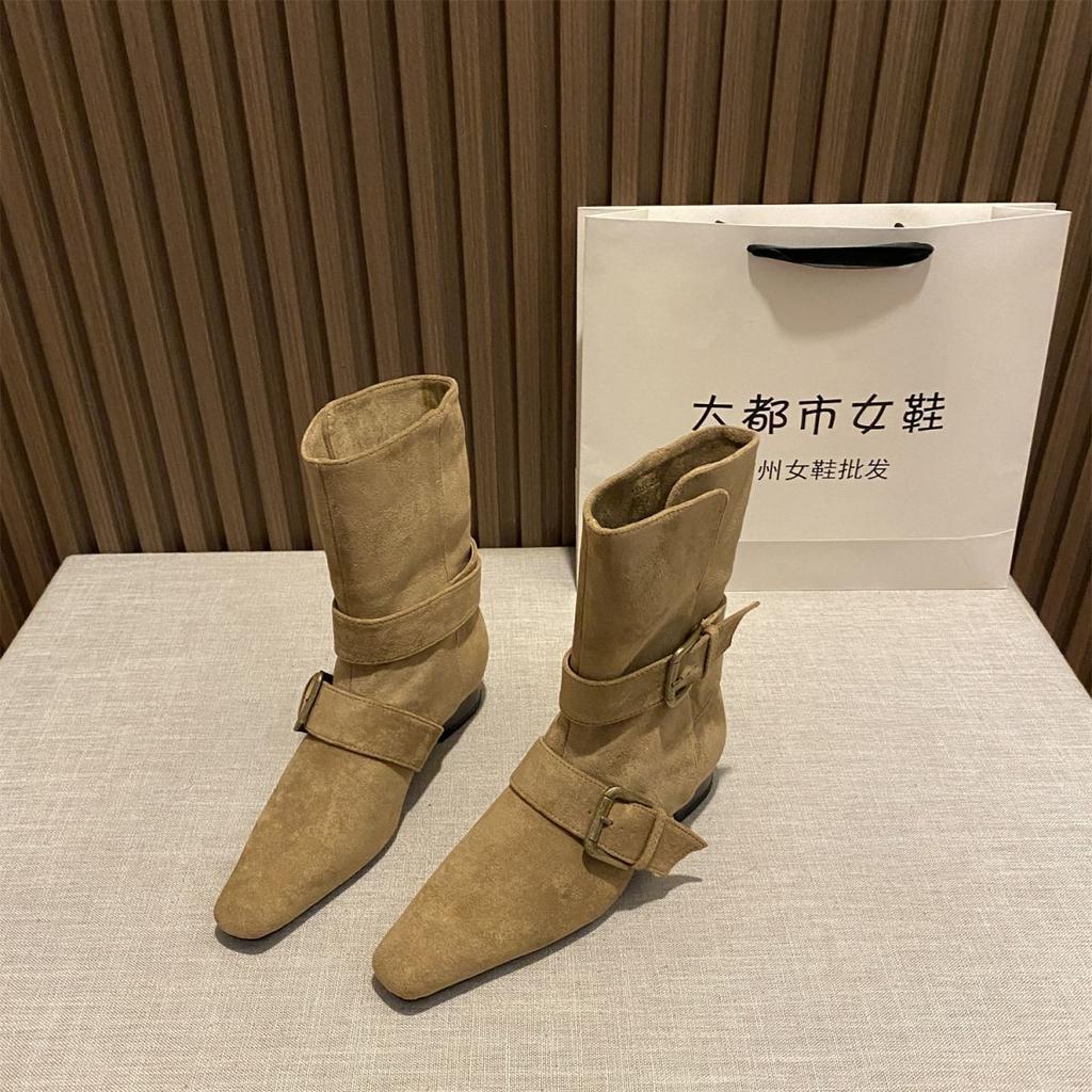 British Style Short Boots Women's Autumn and Winter 2025 New Fashionable Foreign Style Belt Buckle Retro Versatile Small Square Head Bare Boots