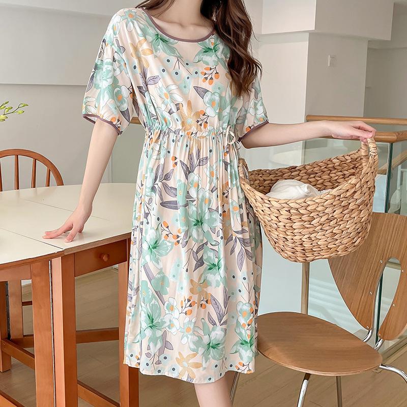 Short-sleeved all-person cotton and silk nightdress, innovative retractable belt, floral knee-length skirt, large skirt, enlarged version