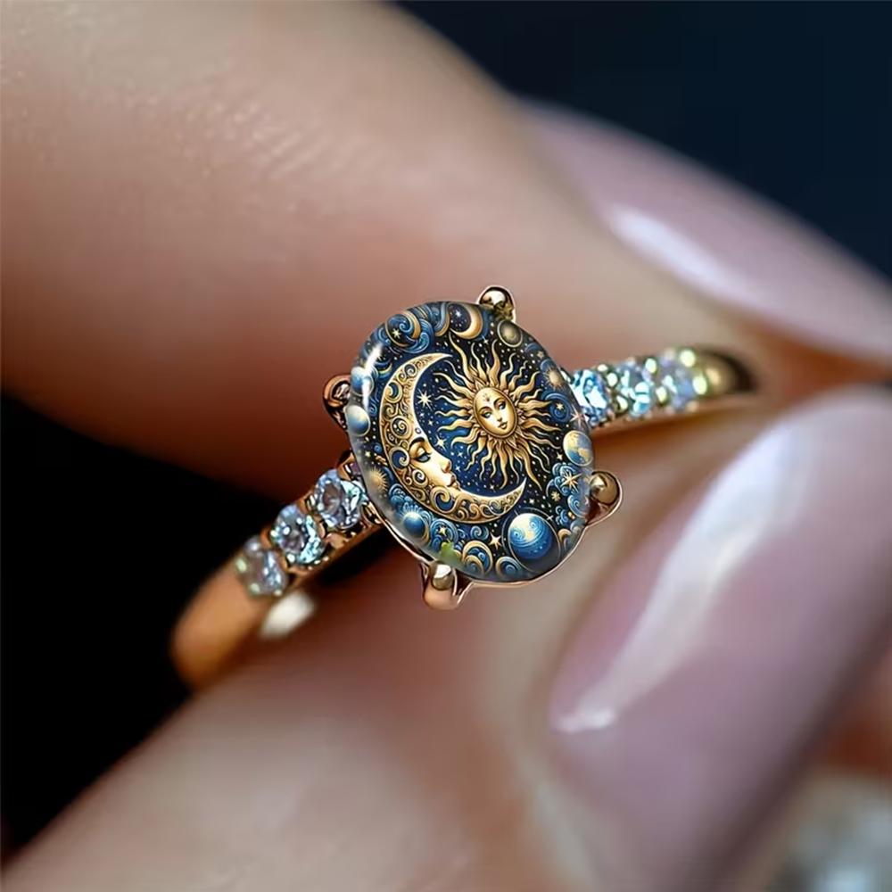 Bohemian Sun Moon Star Print Declaration Ring Oval Glass CZ Inlaid Ring Women's Mysterious Astrology Jewelry Gift