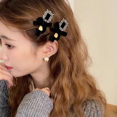2Pcs Sweet Bow Rhinestone Hair Clips Girls Kawaii Cute Headwear Velvet Bowknot Duckbill Clips Kids Sided Clips Bangs Hairpin