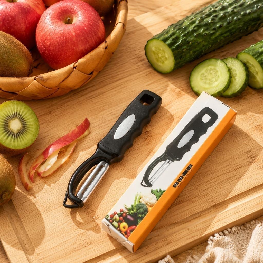 Multifunctional Vegetable Peeler Stainless Steel Blade Ergonomic Handle Kitchen Tool for Efficient Peeling and Slicing
