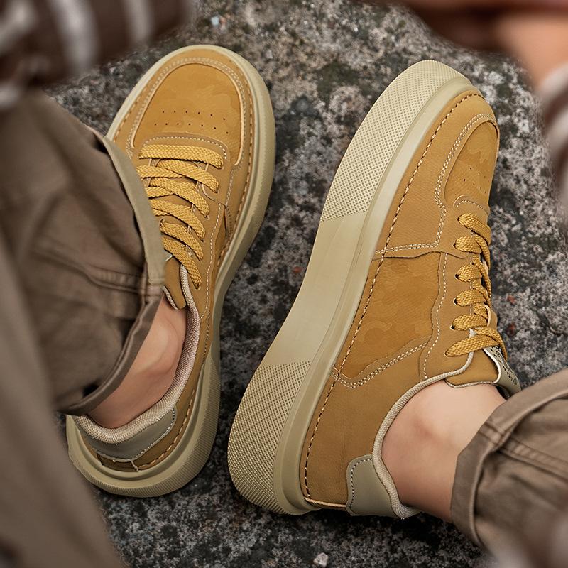 Men's Winter New High-end Board Shoes, Lightweight Thick-soled Shock-absorbing Microfiber Leather Sports Shoes, Trendy Versatile Casual Shoes