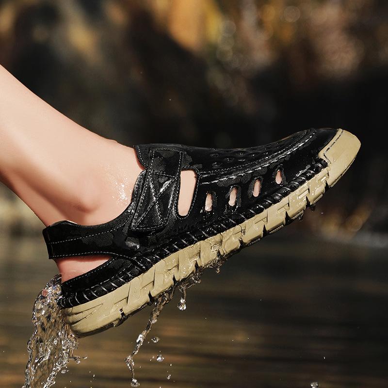 Summer Sandals Brand Hollowed Out Men's Breathable Beach Shoes Fashionable Men's Hand Sewn Comfortable Soft Soled Casual Shoes