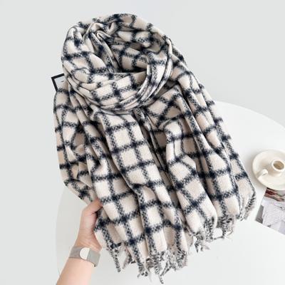 Akcesoria – Szaliki i chusty