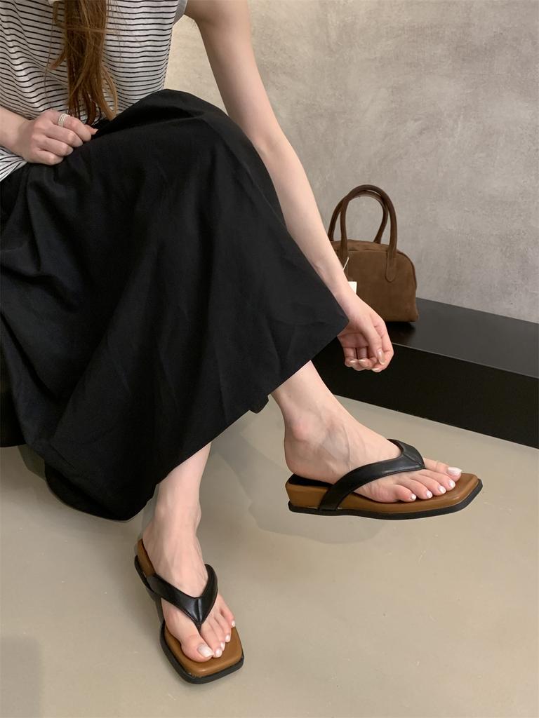 Flip Flops Indoor Outdoor Beach Sandals Silver Slip On Mules Low Heel Slippers Women's 2024 Summer Flats Slides Non-slip Trend