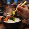 Regenbogen-Titan-Suppenlöffel Schimmelresistent Korrosionsbeständig Mahlzeit Reiskelle Bequemer Griff Verdickt Eisportionierer Restaurant