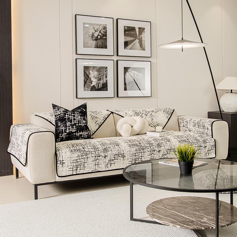 Простота жаккардового чехла на диван для гостиной — фото 5