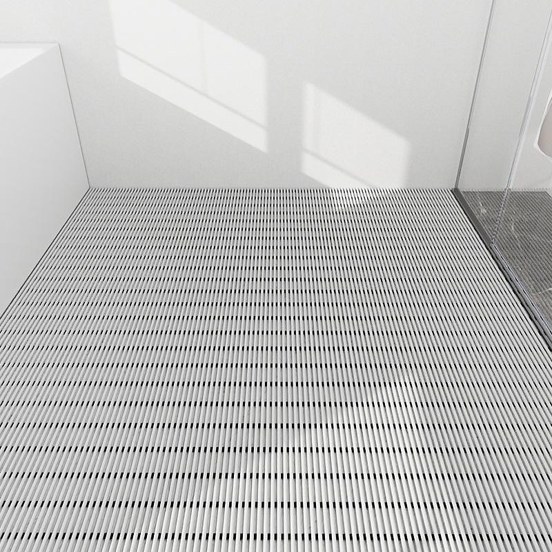 

Non-Slip Bathroom Floor Mat for Toilet, Sauna & Bathtub 43x61 cm серый