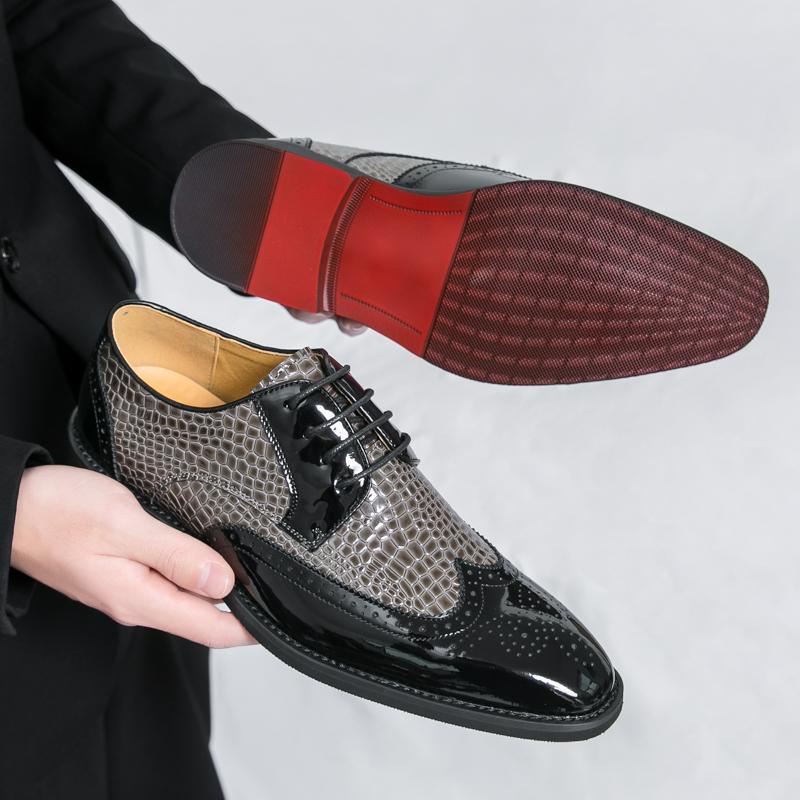 Men Brogues Wedding Dress Dance Shoes Black Brock Carved Leather Shoes Business Formal Shoes Tuxedo Prom Blazers Shoes Large Size