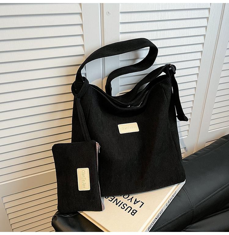 

New women s big bag trendy fashion corduroy shoulder bag large capacity tote bag going out чёрный