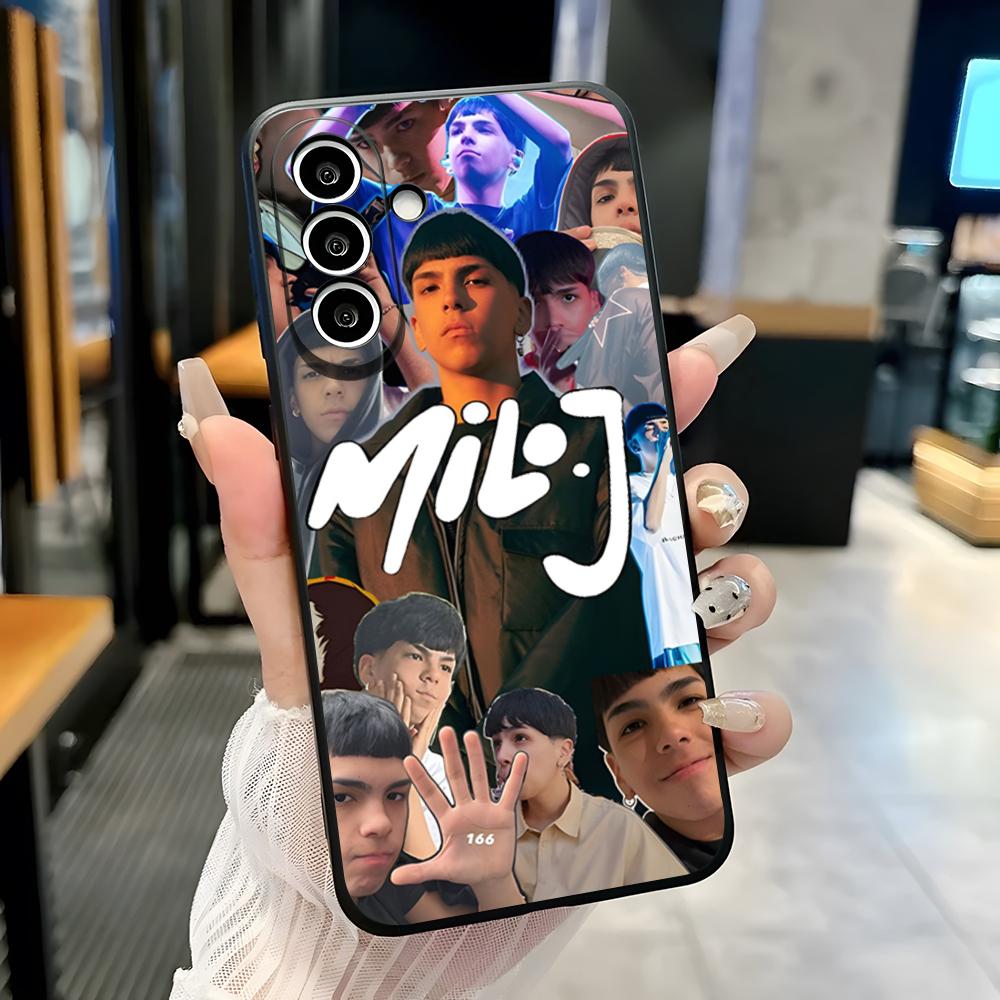 Singer M-Milo J Phone Case For Samsung S26 S25 Plus S20 S20 Plus S22 Ultra S23 FE S21 Plus S21 Ultra Soft Cover