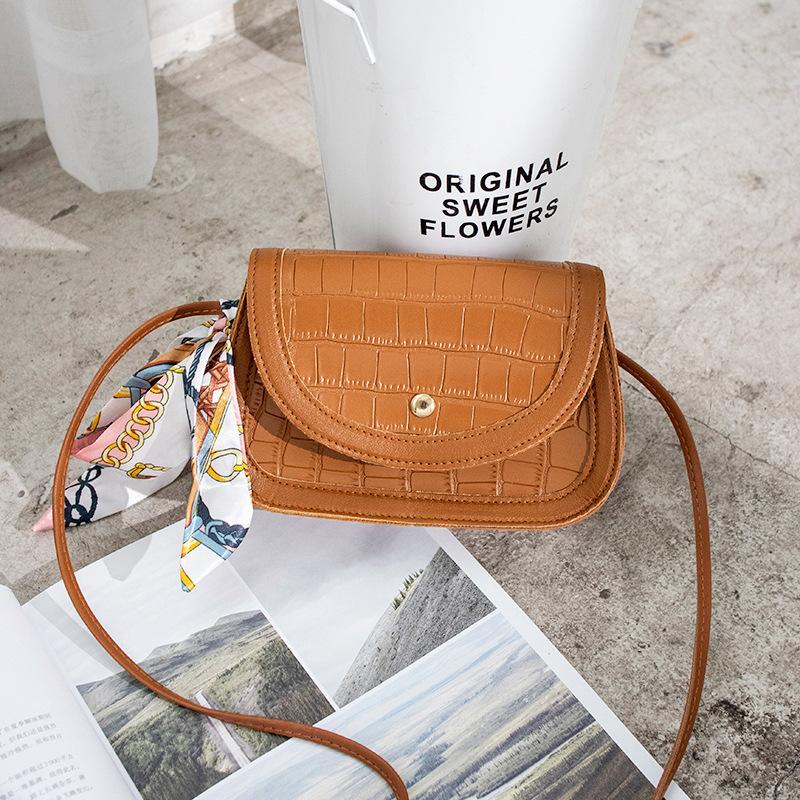 Women's Crocodile Pattern Shoulder Square Bag, Summer and Autumn New Product Personalized Silk Scarf Diagonal Span Change Bag