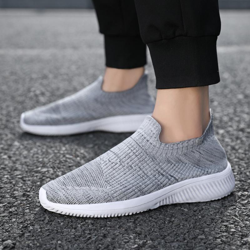 Large size without shoelaces, walk more men's shoes, breathable mesh sports shoes, casual mesh shoes, lazy flying woven shoes