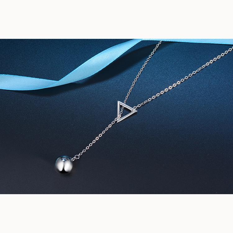 Fashionable and Elegant Geometric Triangle Sweater Chain Women Long Necklace Ladies Hundred with Necklace Jewelry Necklace