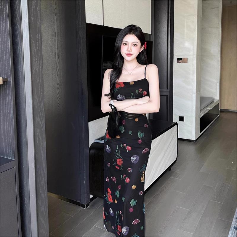 2025 Summer Floral Sling Maxi Dress: Women's Patchwork Mesh, Waist-Cinching, Hip-Hugging Beach Vacation Skirt