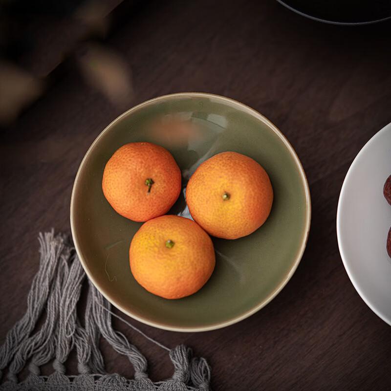 Ceramic High-Footed Snack and Dessert Plate