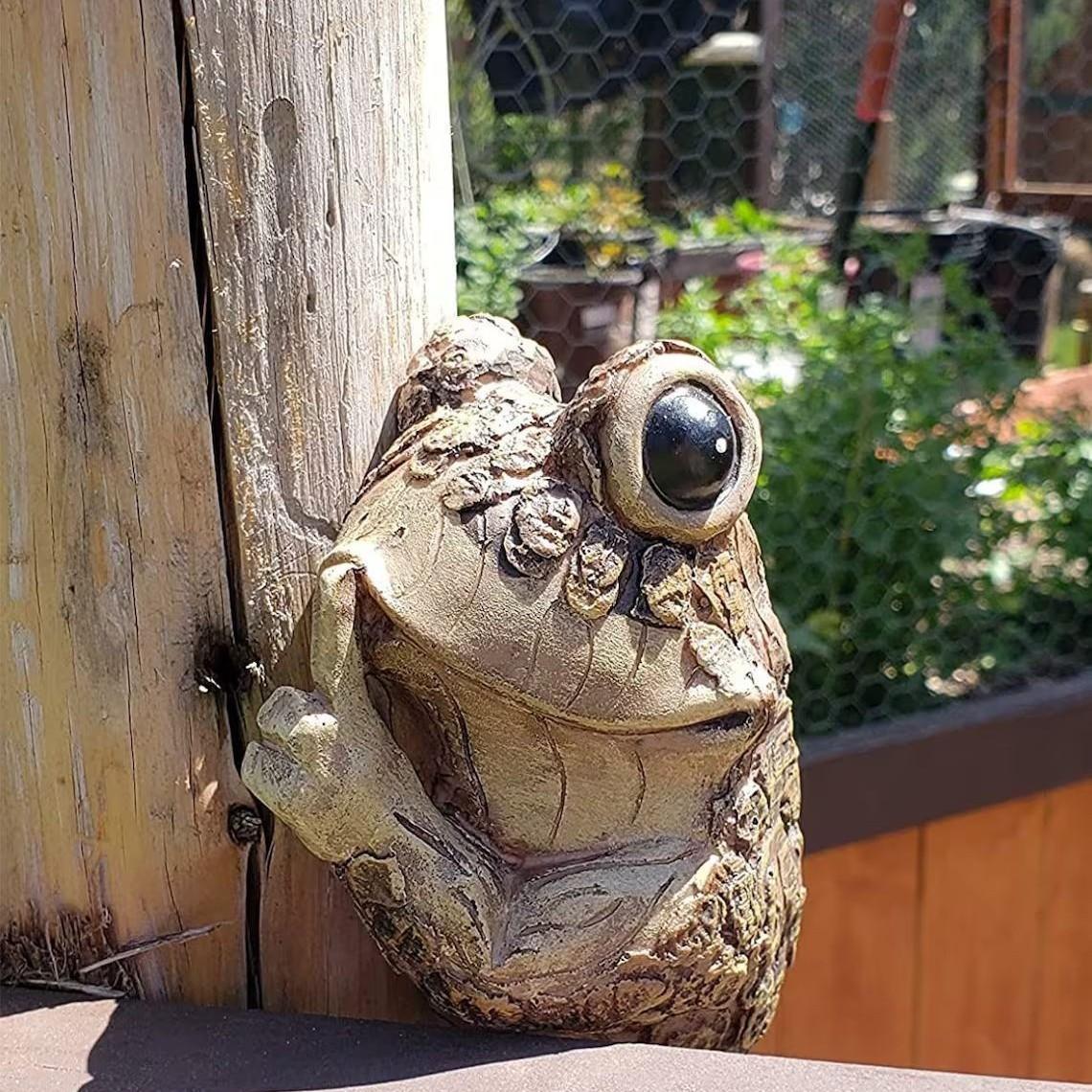 

Amazon Peeping Frog Climbing Tree Ornament Resin Craft Decor Garden Yard Art Miniature Model