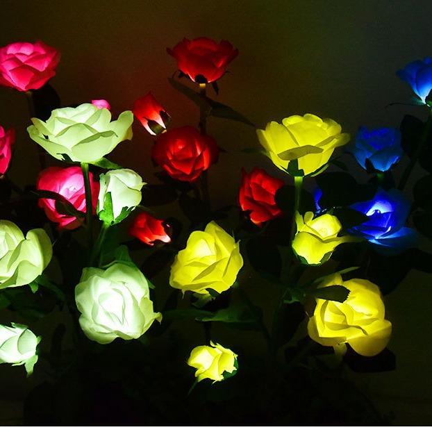 5-Pack Solar Rose Lights, Realistic LED Flowers, Waterproof Outdoor Solar Garden Lights for Yard Patio Lawn Decor