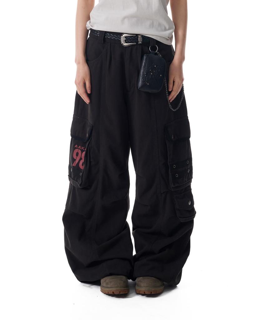 AAKAM 98 Knee Pin-Tuck Contrast Cargo Pants (Black)