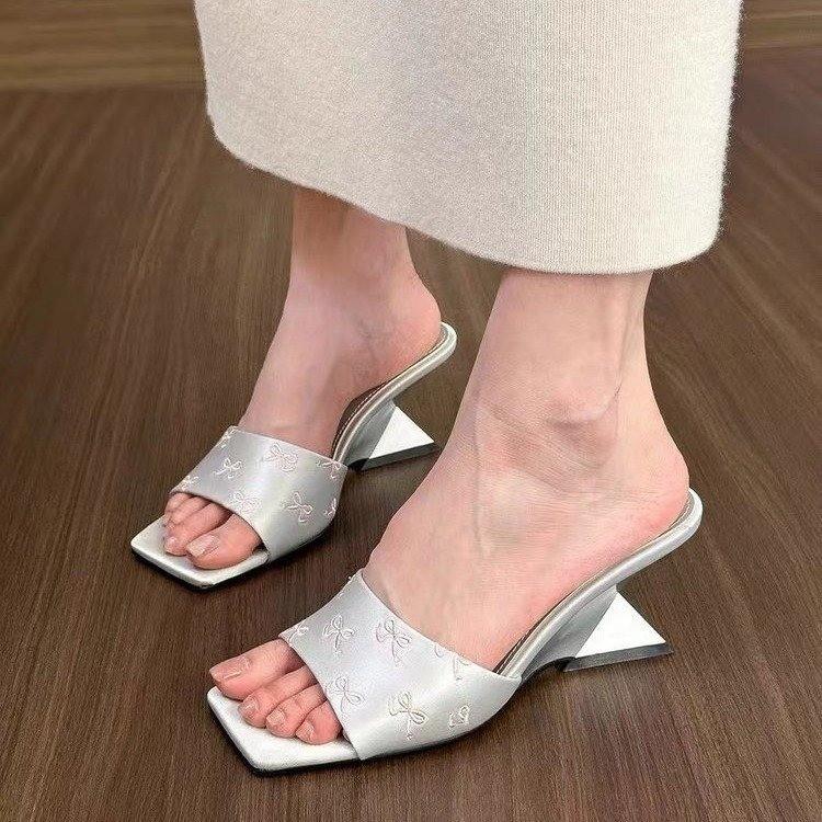 

Fashion Women Sandals 2025 New Summer Square Toe Ladies Heel Mules Sexy High Heels Sandal Wedges Slippers Female Fashion Woman Slippers 39