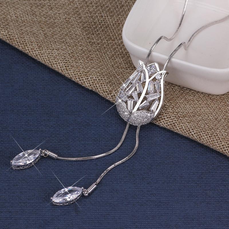 Elegante Lange Tulpen-Anhänger-Halskette Mit Funkelndem Zirkonia Für Stilvolle Frauen