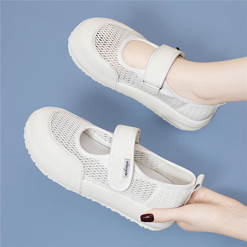

Mary Jane net shoes increase in height in spring and summer, soft sole, breathable and versatile, casual moral training, Velcro princess style shoes 40