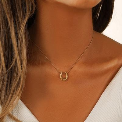 Vrouwen ketting uitgehold paardenhoefvorm effen kleur verlengde lengte verstelbaar roestvrij legering kleurvast lichtgewicht dame hanger ketting