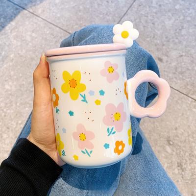 High Value Flower Ceramic Cup with Lid and Spoon for Girls Household Water Cup Mug Office Coffee Tea Cup