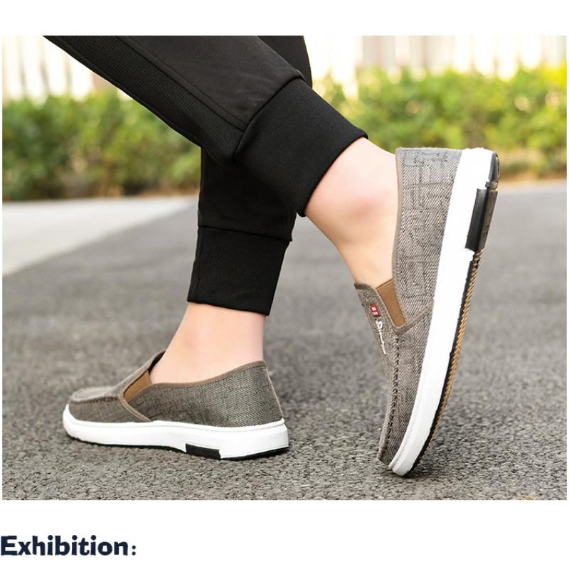 Men's Canvas Shoes with Soft Soles Casual Breathable Comfortable Sliding Sleeves Men's Cloth Shoes Men's Oxford Sneakers