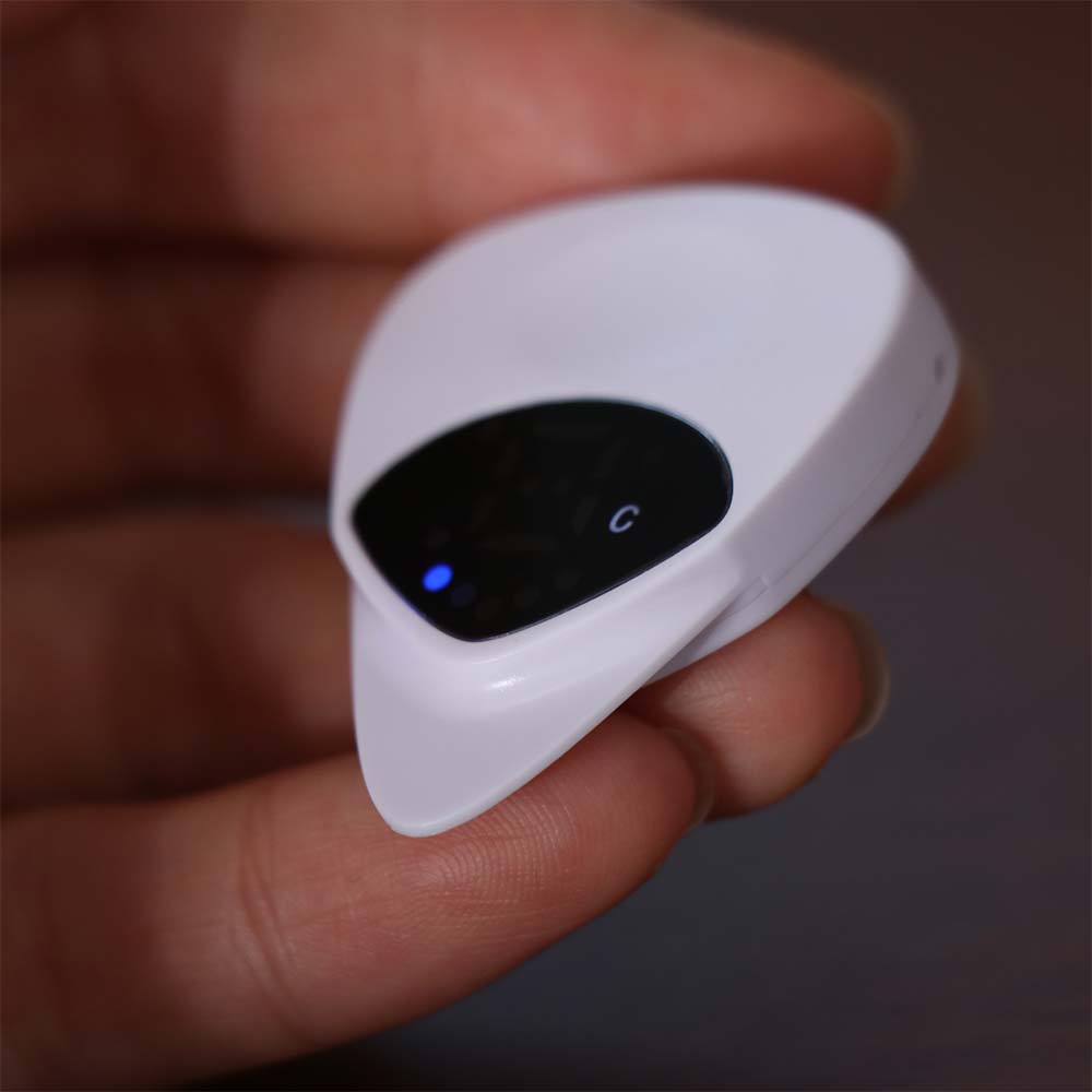 Portable Folk Guitar & Ukulele Tuner 2-in-1 Electric Digital Tuner Electric Instrument Players