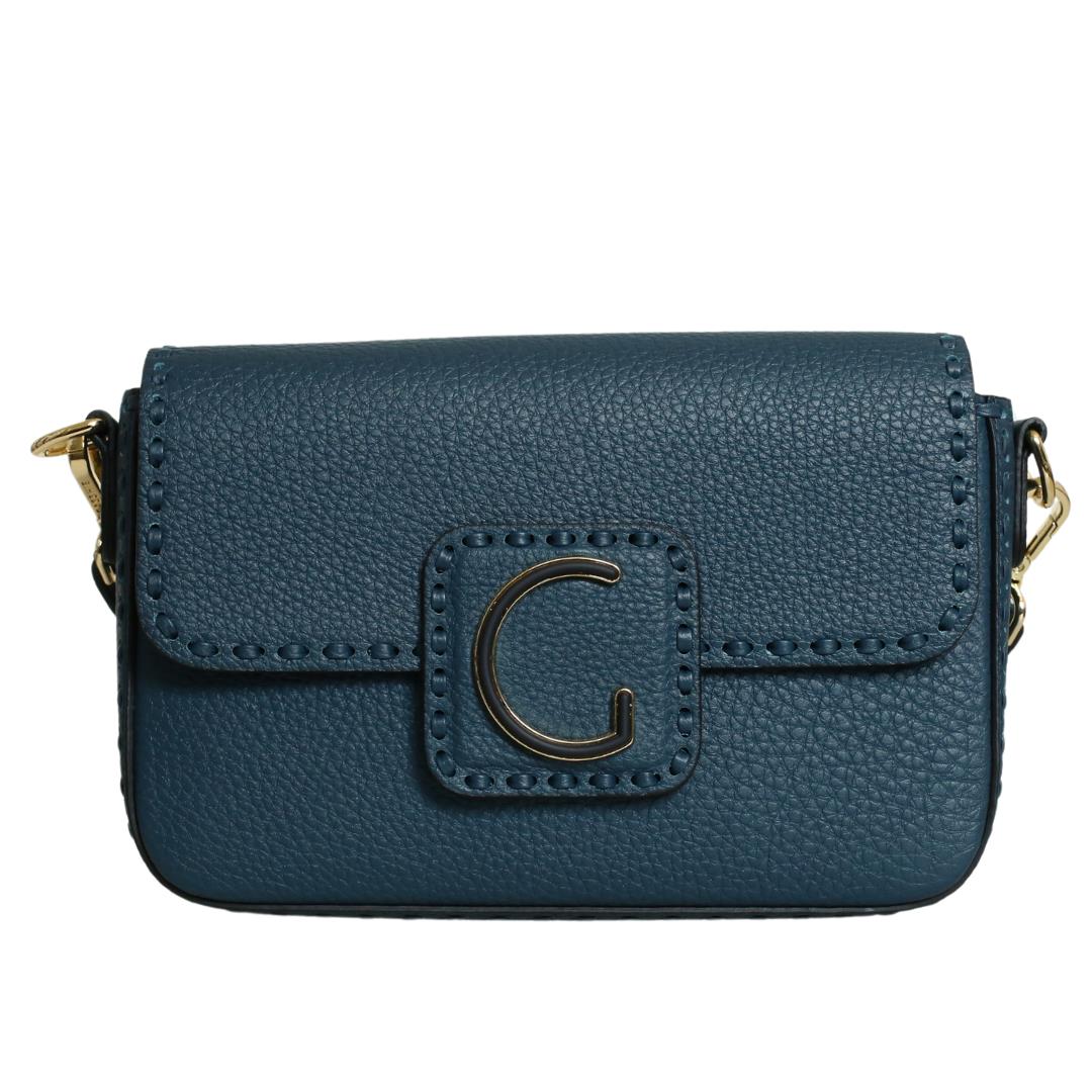 

Модель жіночої сумки з натуральної шкіри обмеженої серії